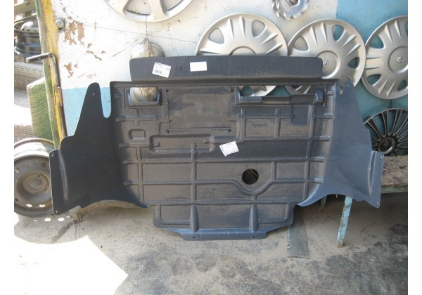 Захист двигуна, пластик Renault Master II 2.2, 2.5 dci, 03-10, 8200537274